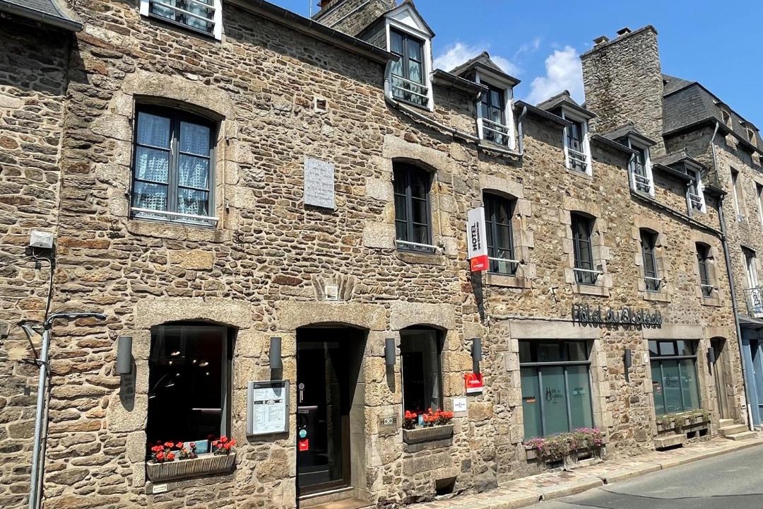 Photo of Buildings in Dinan