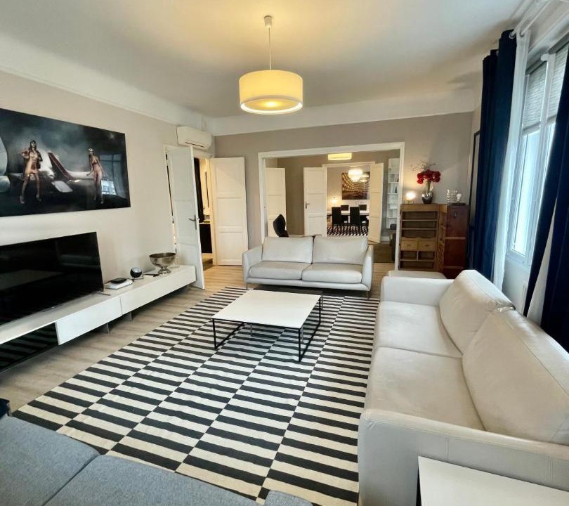 Photo of Livingroom in Ternes