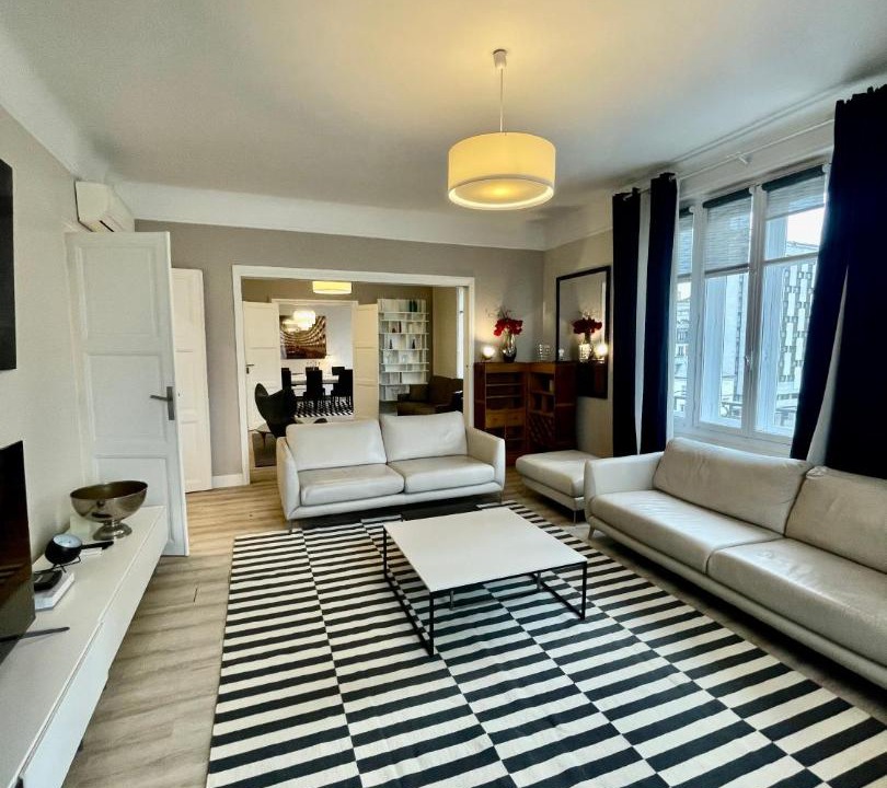 Photo of Livingroom in Ternes