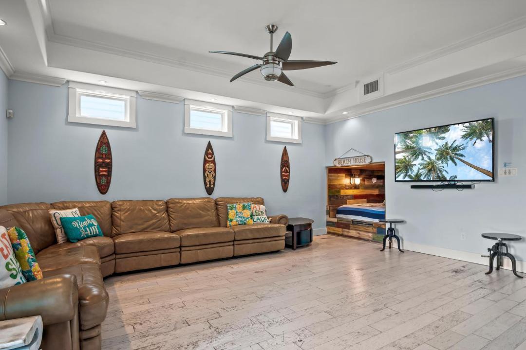 Photo of Livingroom in Sand Point
