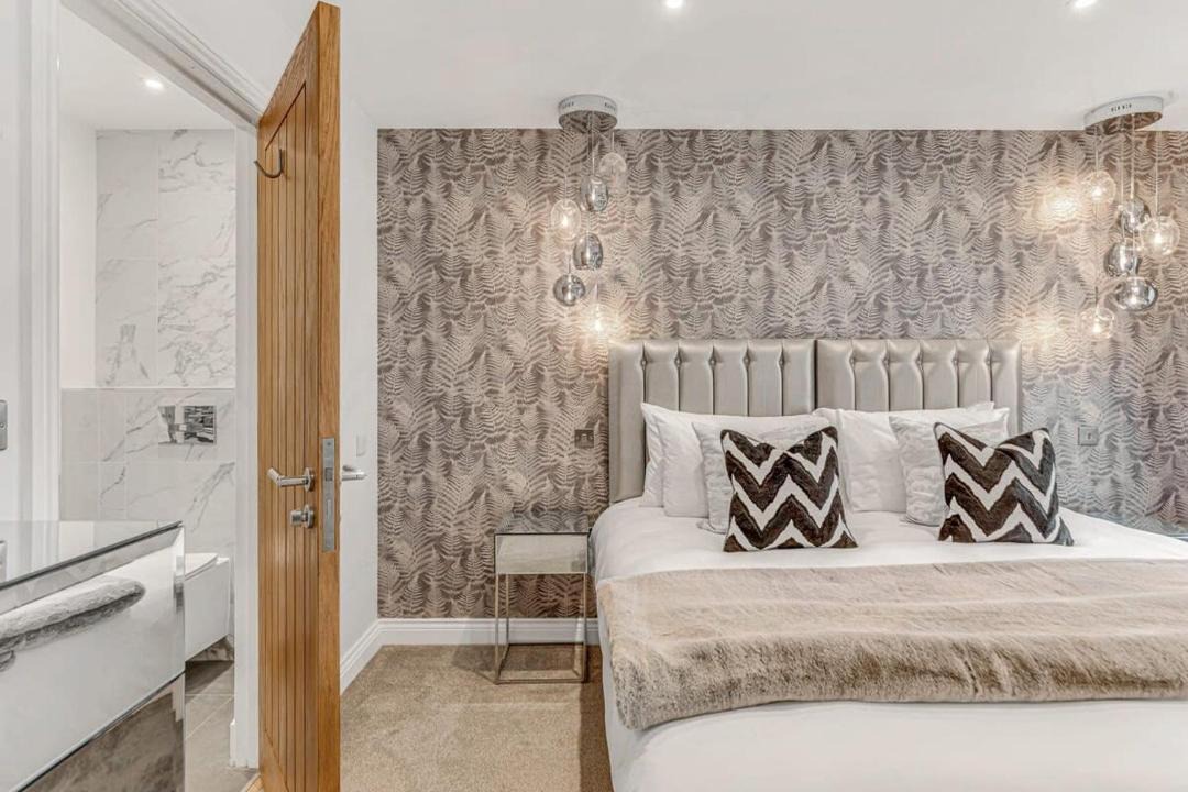 Photo of Others in Quorn