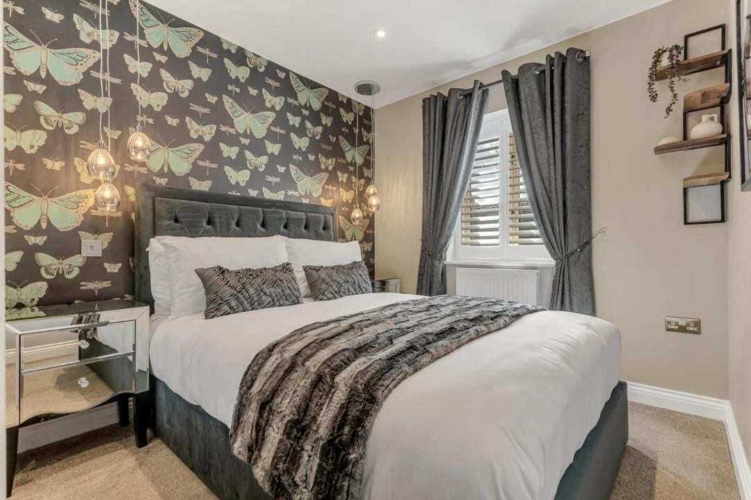 Photo of Others in Quorn