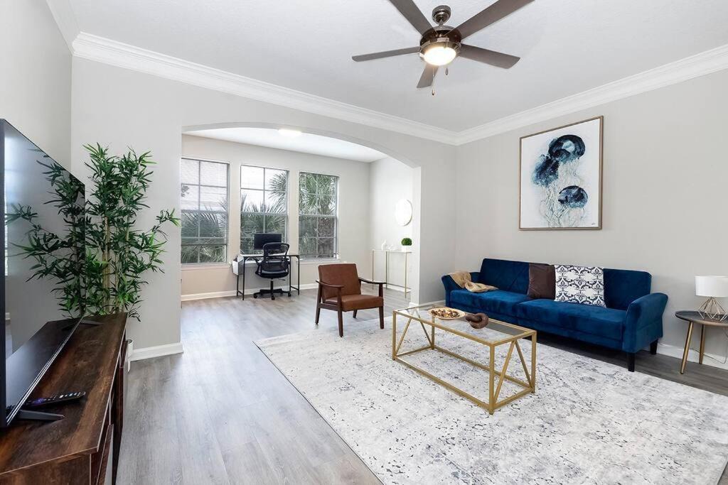 Photo of Others in Orlando