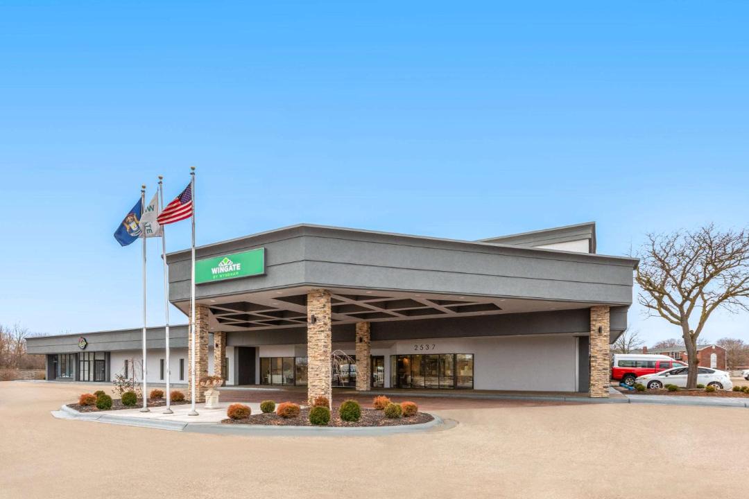Photo of Buildings in Troy