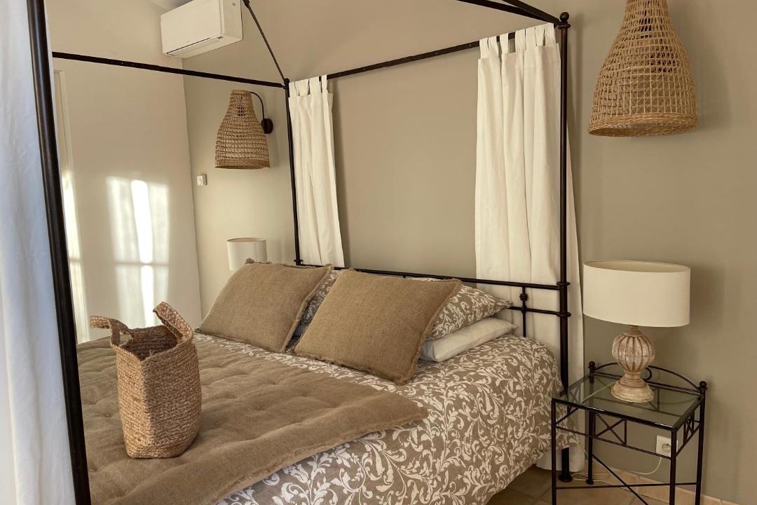 Photo of Others in Cabrieres-d'Avignon