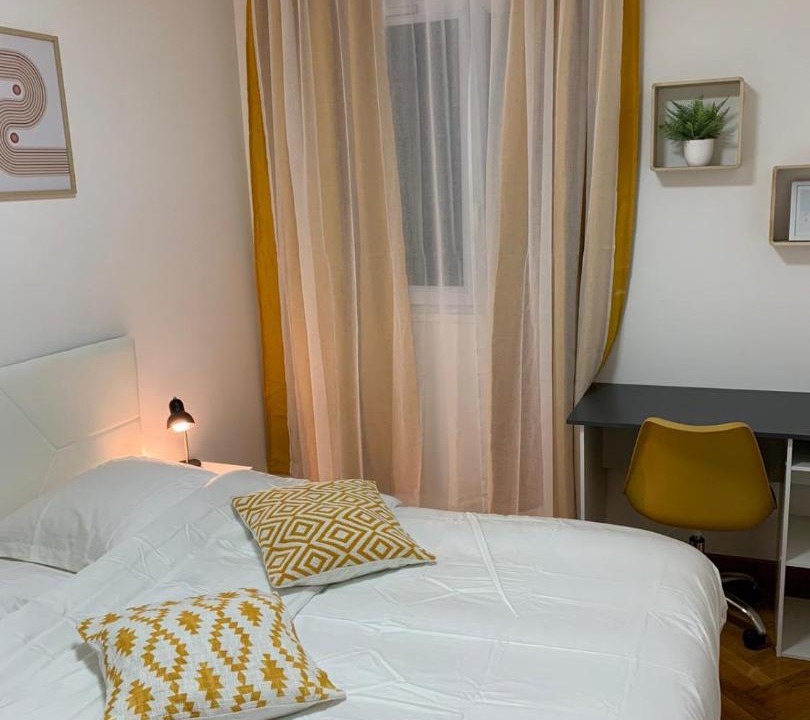Photo of Bedroom in Bobigny