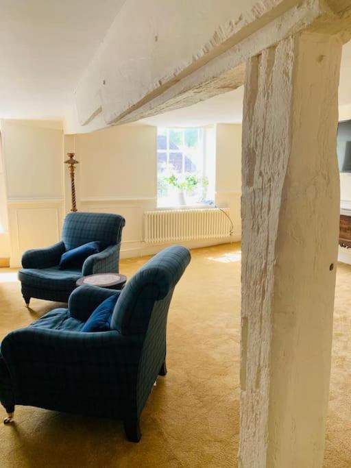 Photo of Others in Brasted