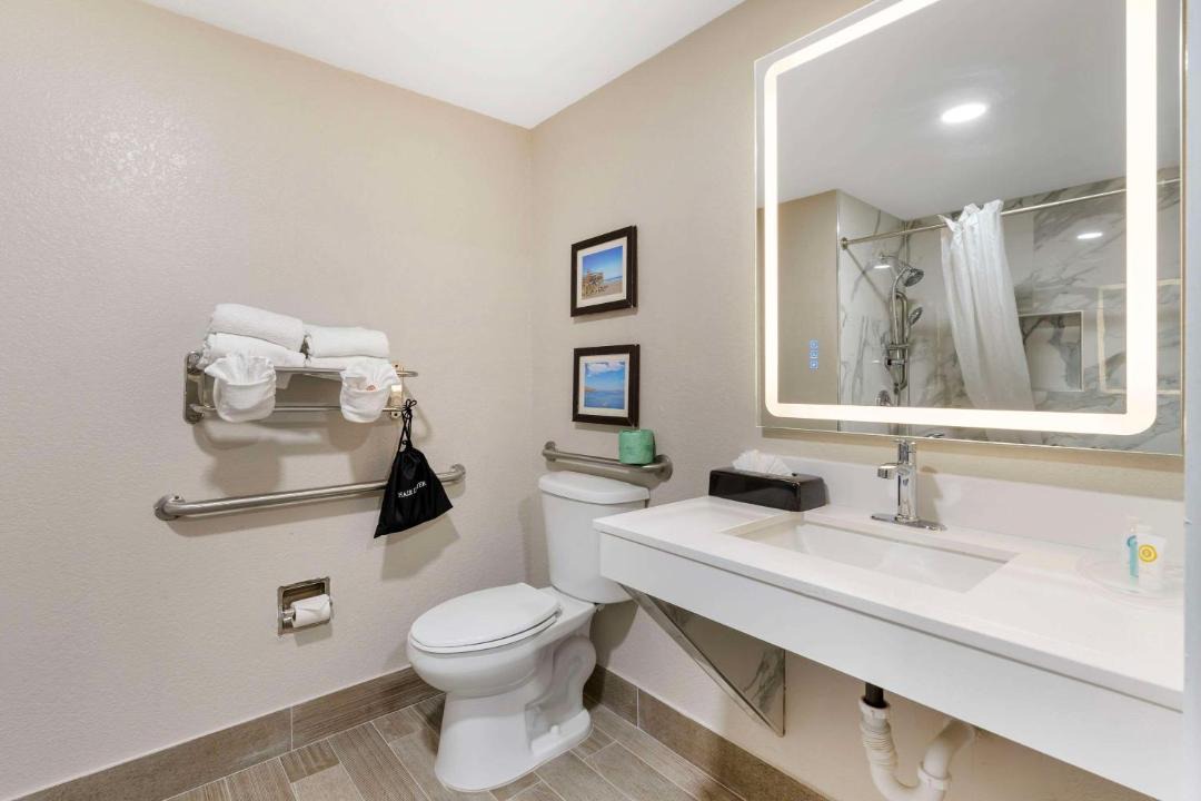 Photo of Bathroom in Jacksonville