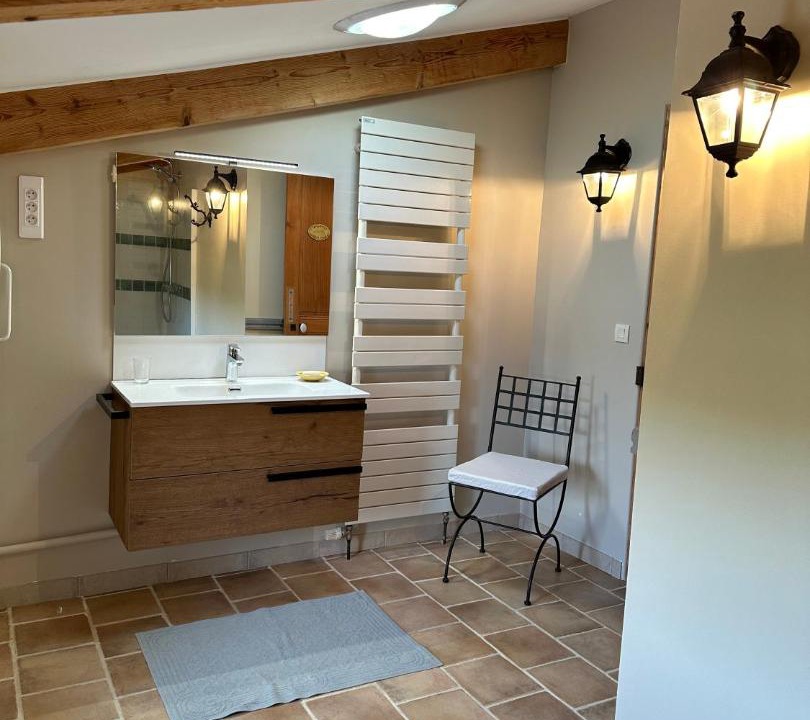 Photo of Others in Espeluche