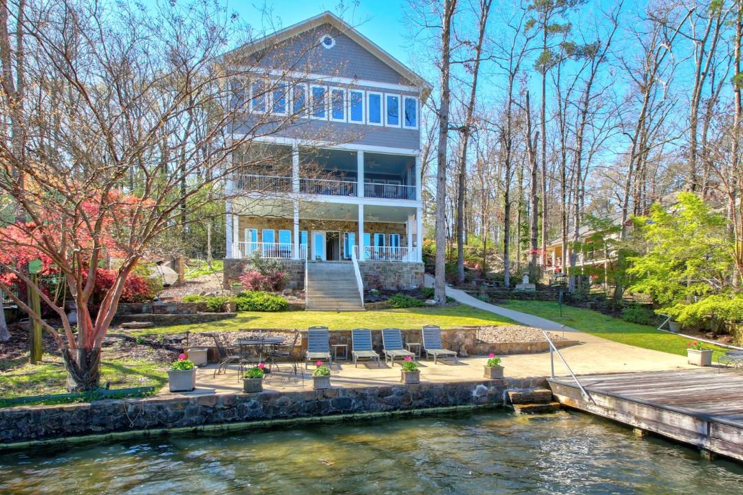 Photo of Others in Hot Springs