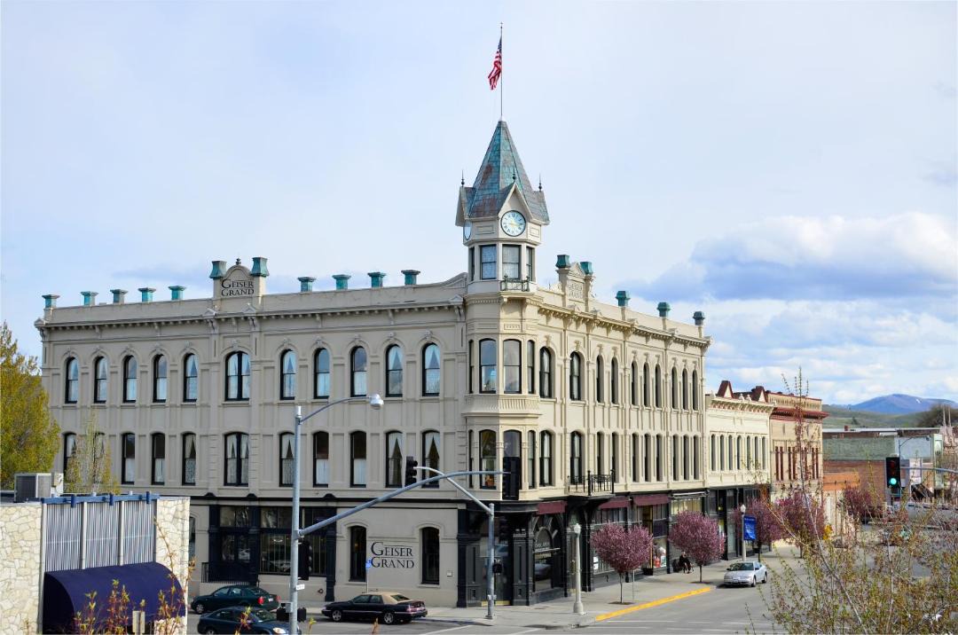 Photo of Buildings in Baker City
