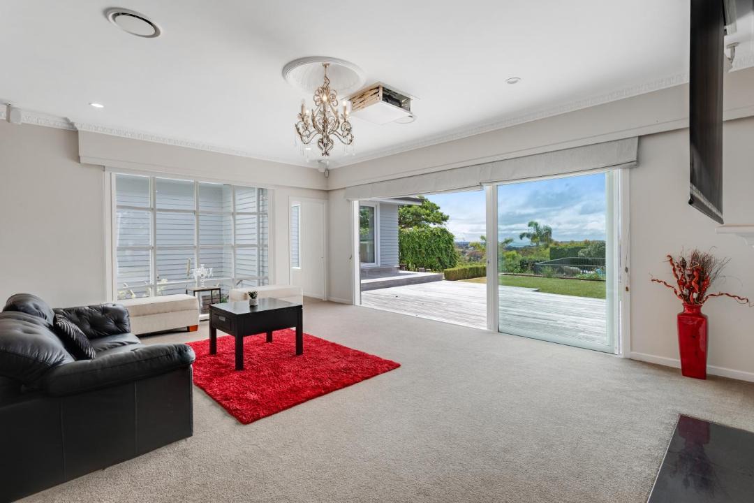 Photo of Livingroom in Whitford