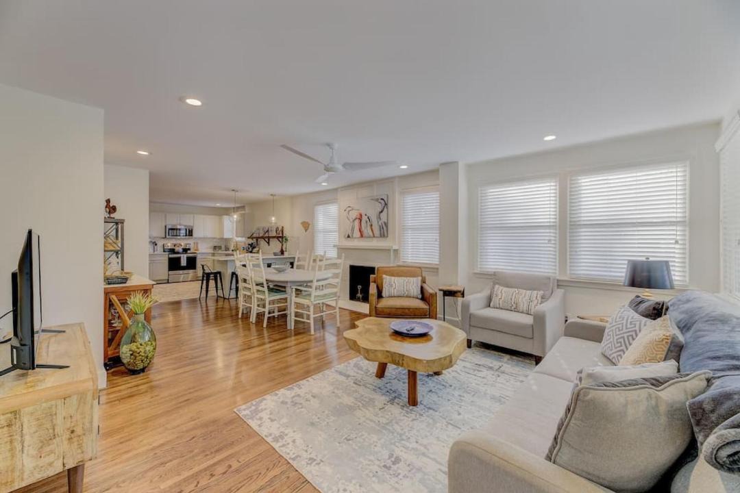 Photo of Livingroom in Rosewood