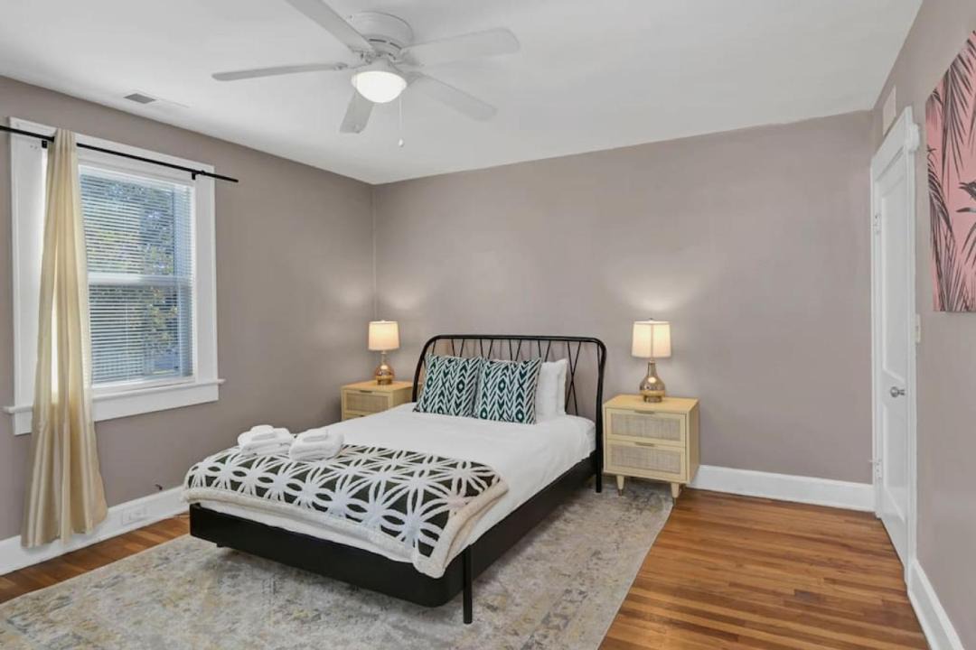 Photo of Bedroom in Columbia