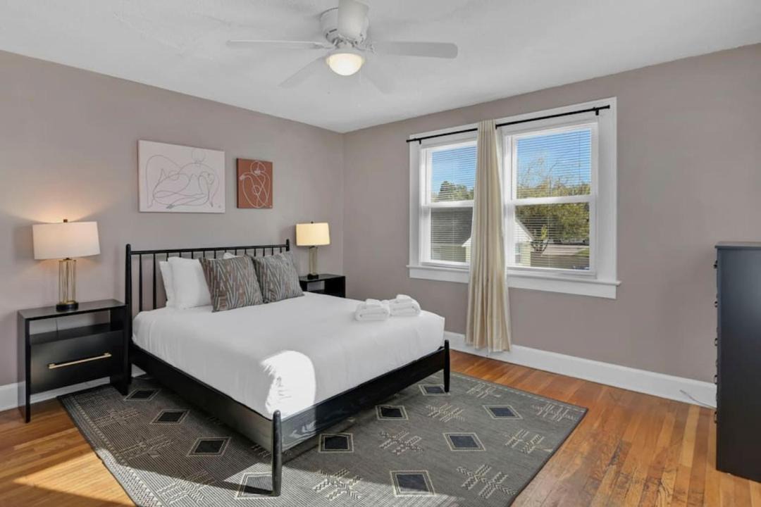 Photo of Bedroom in Columbia