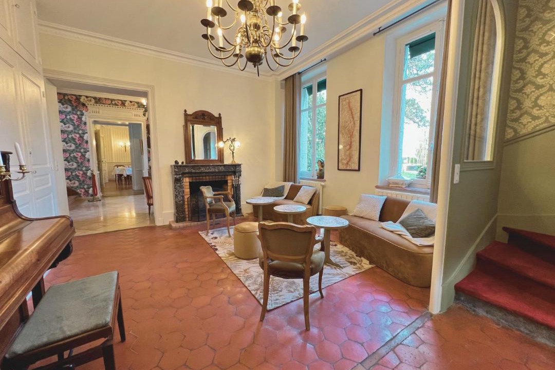 Photo of Others in Beaune