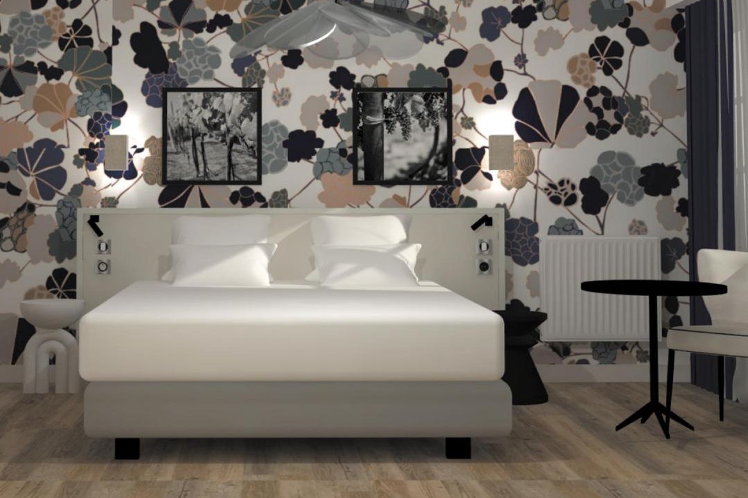 Photo of Others in Chinon