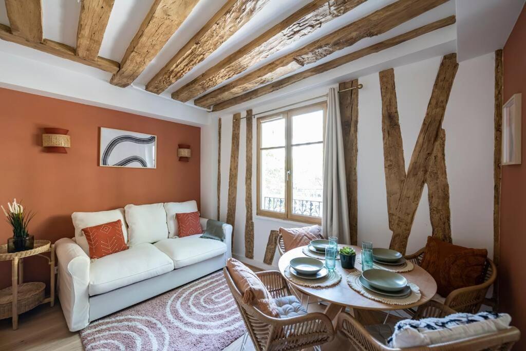 Photo of Livingroom in Arsenal