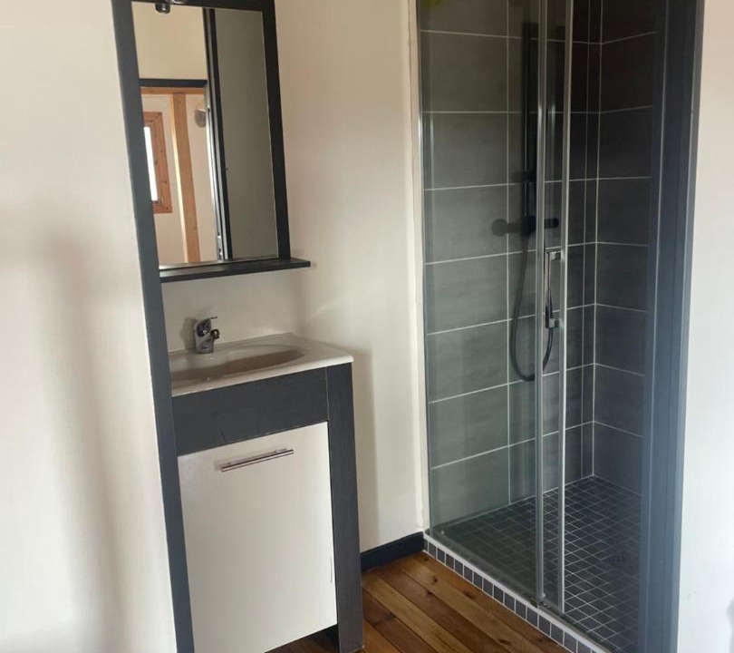 Photo of Others in Tasso