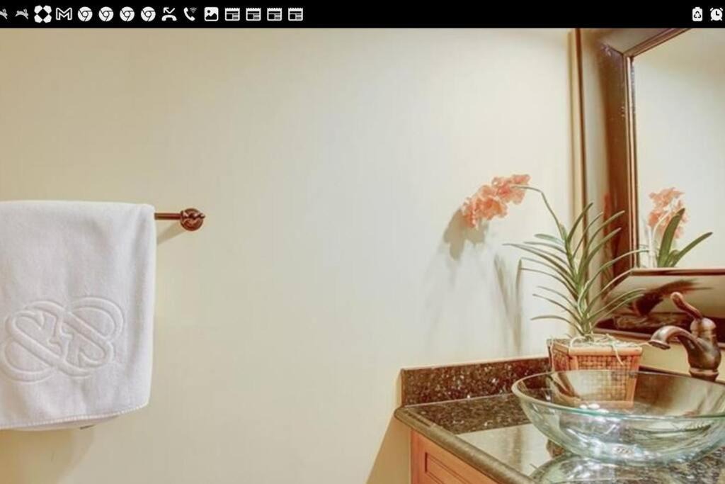 Photo of Bathroom in East Side