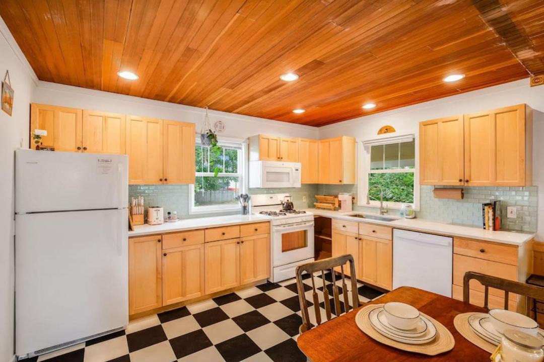 Photo of Others in Fall City