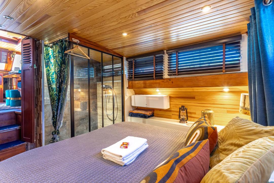 Photo of Others in Anatole France