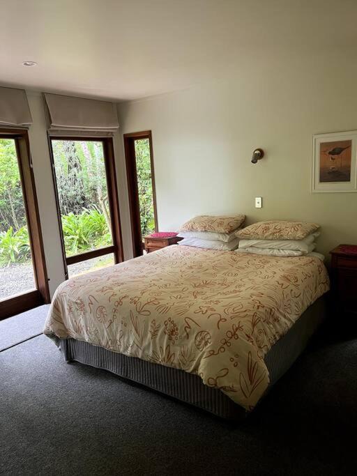 Photo of Others in Whananaki North