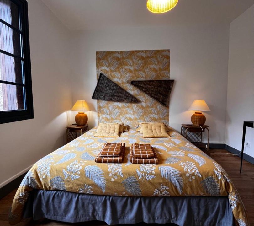 Photo of Others in Lalandusse