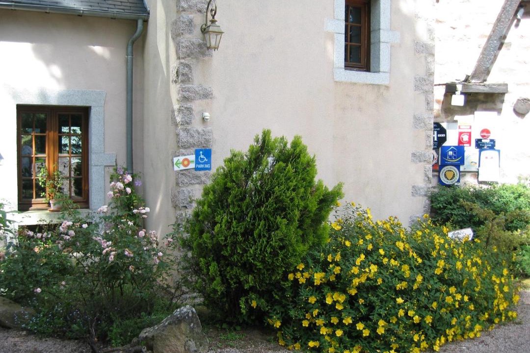 Photo of Others in Quarre-les-Tombes