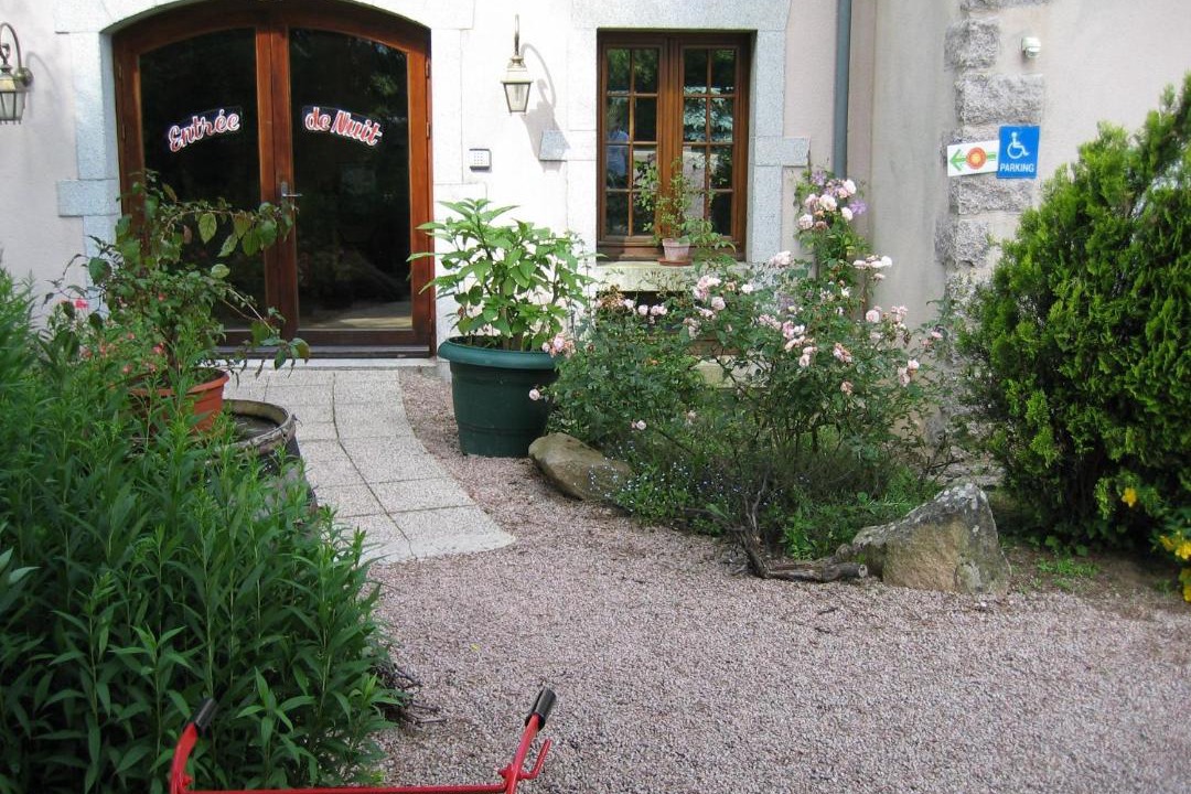 Photo of Others in Quarre-les-Tombes