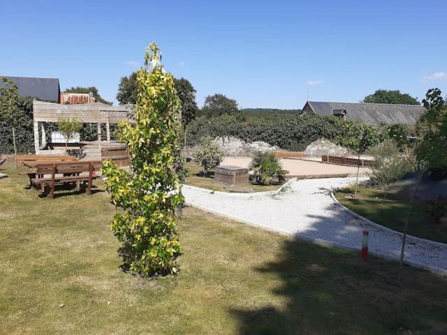 Photo of Others in Conde-sur-Noireau