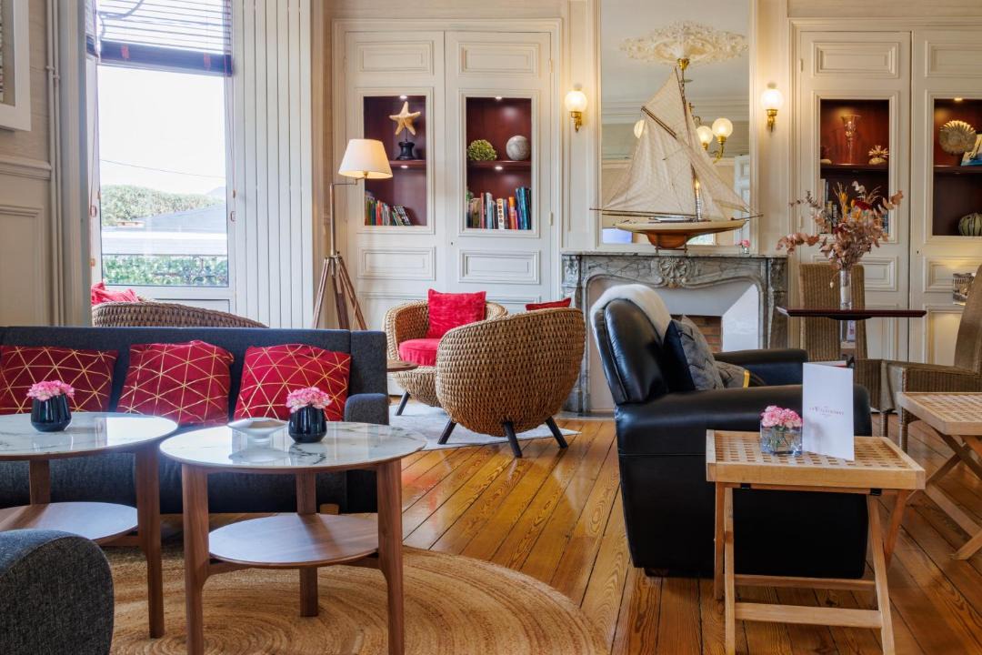 Photo of Livingroom in Parame