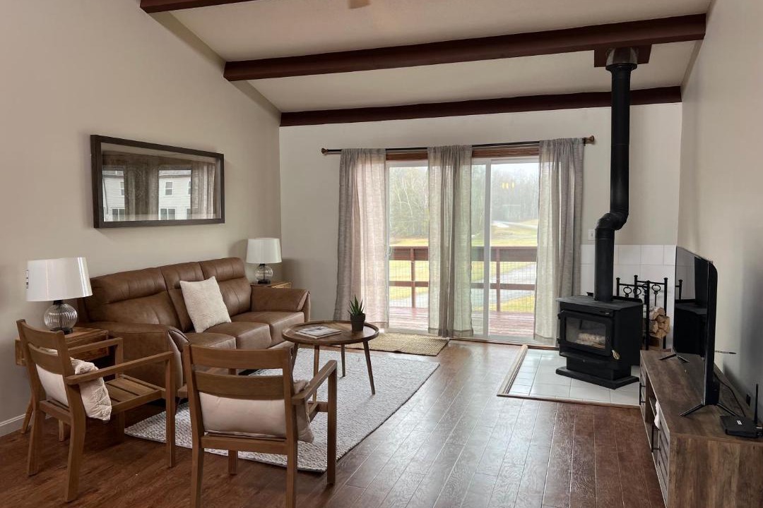 Photo of Livingroom in Greenville Junction