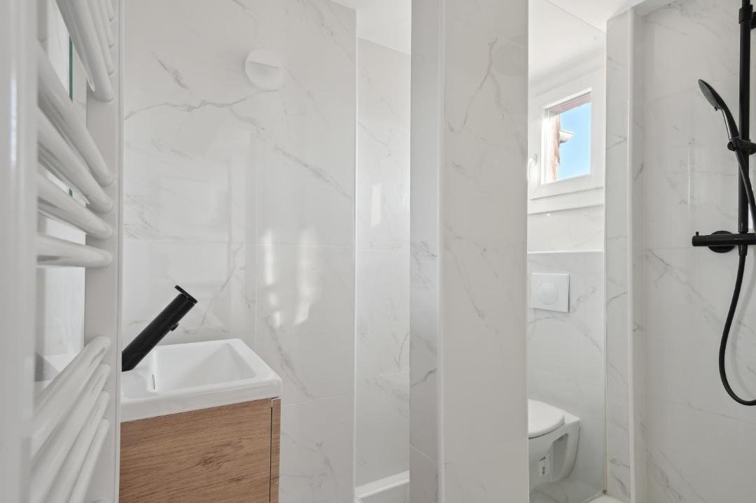 Photo of Others in Arpajon