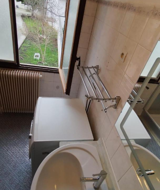 Photo of Others in Bondy