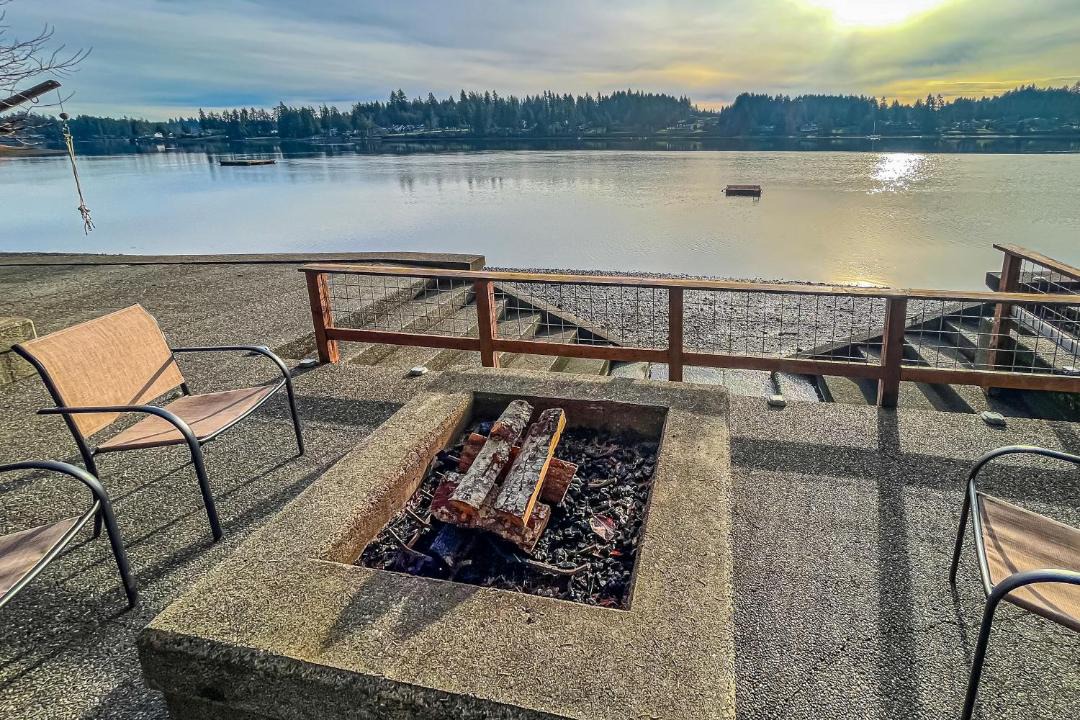 Photo of Others in Agate