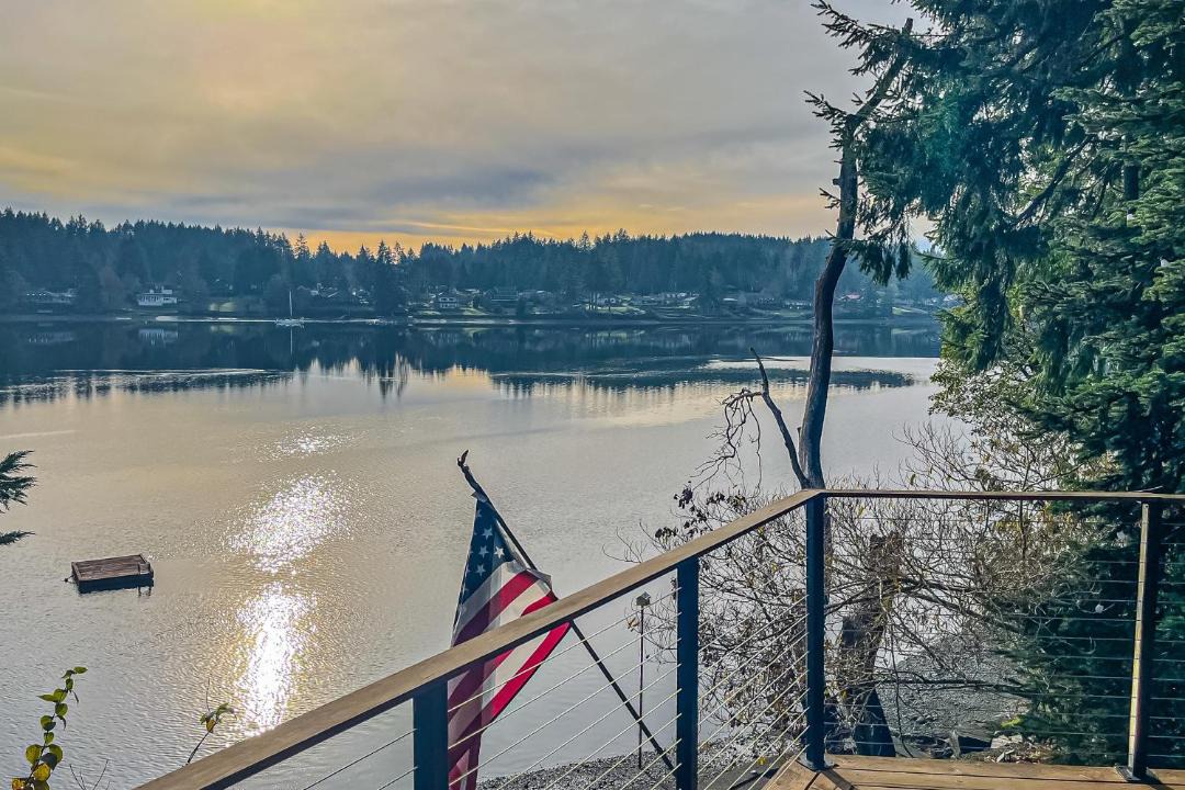 Photo of Others in Agate