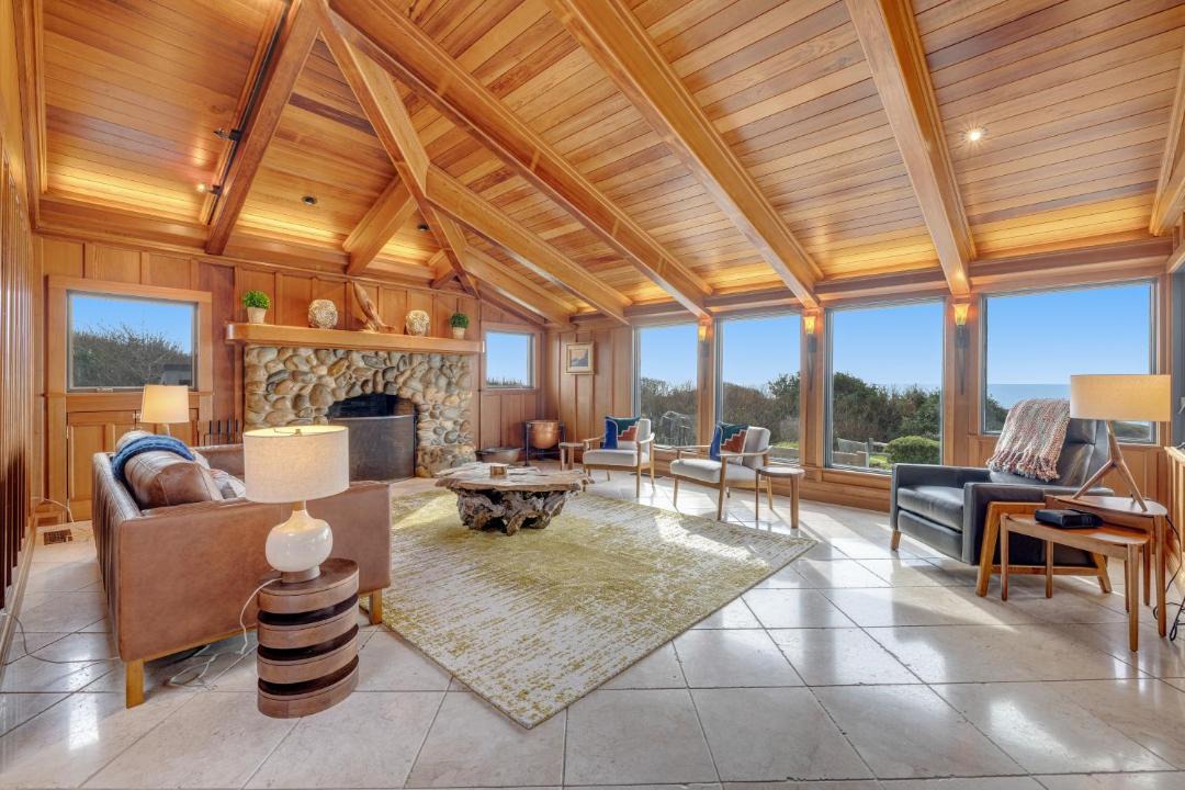 Photo of Others in Mendocino