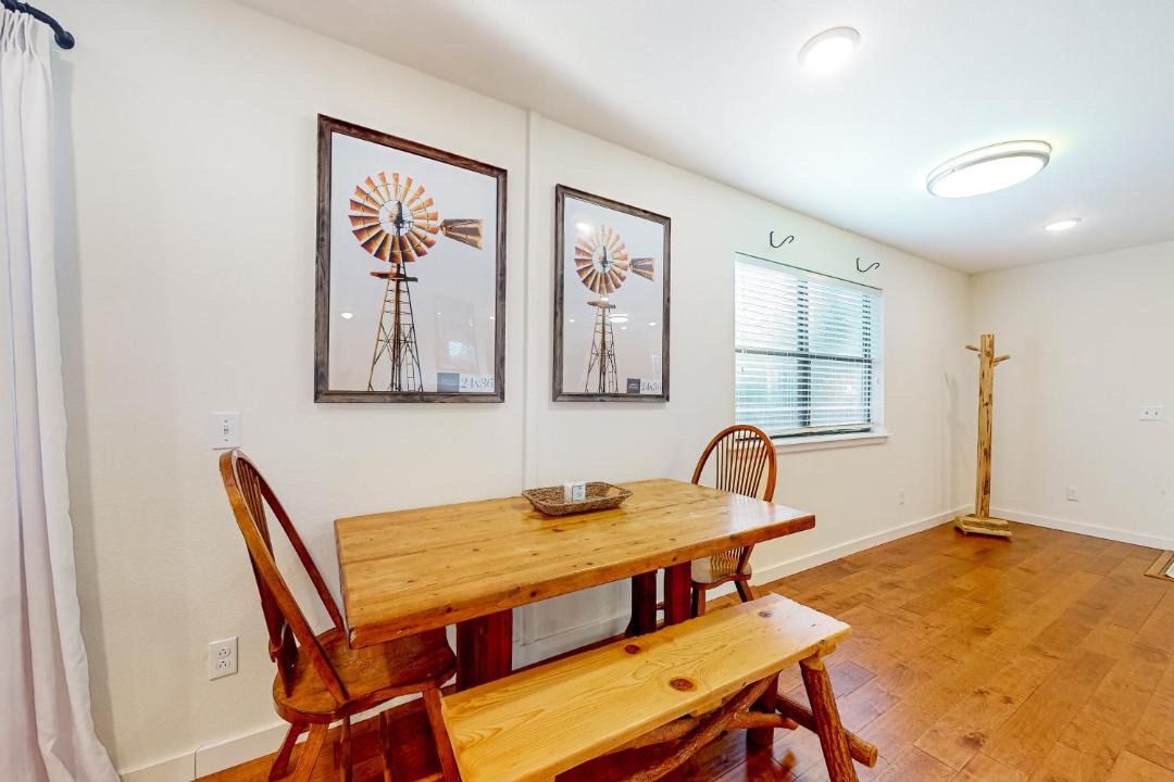 Photo of Others in Powell