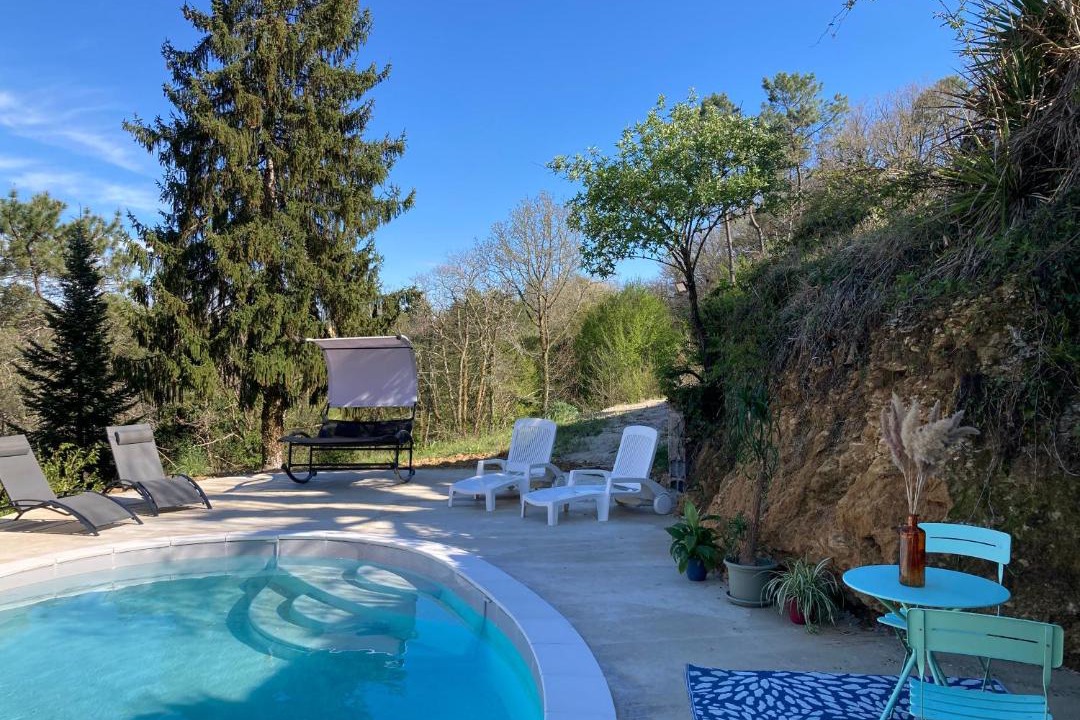 Photo of Outdoor in Saint-Andre-dAllas