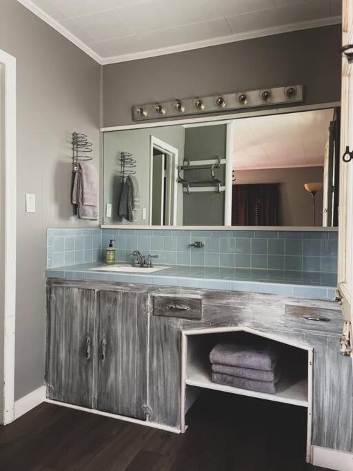 Photo of Kitchen in Eureka Springs Historic District