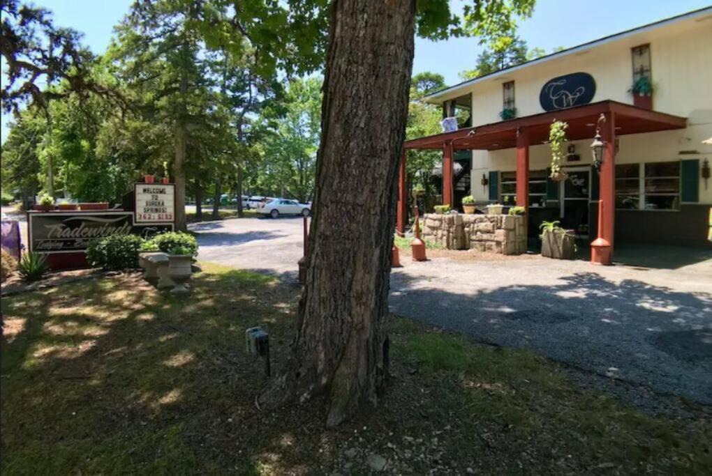 Photo of Others in Eureka Springs Historic District