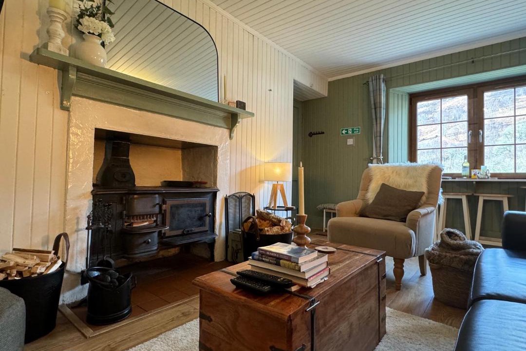 Photo of Others in Gorstan