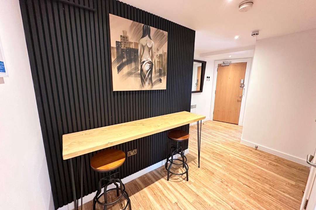 Photo of Others in Market Street