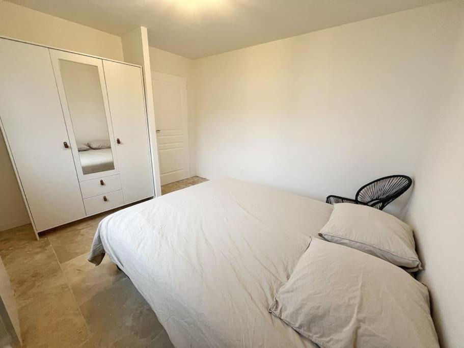 Photo of Others in Lagord