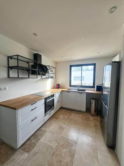 Photo of Others in Lagord