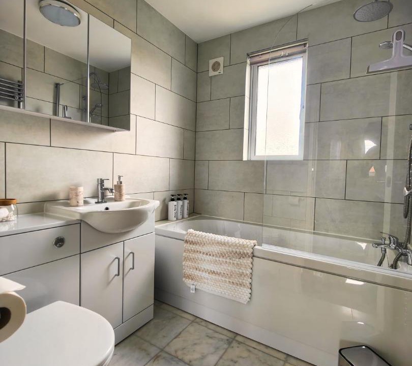 Photo of Others in Hartwell