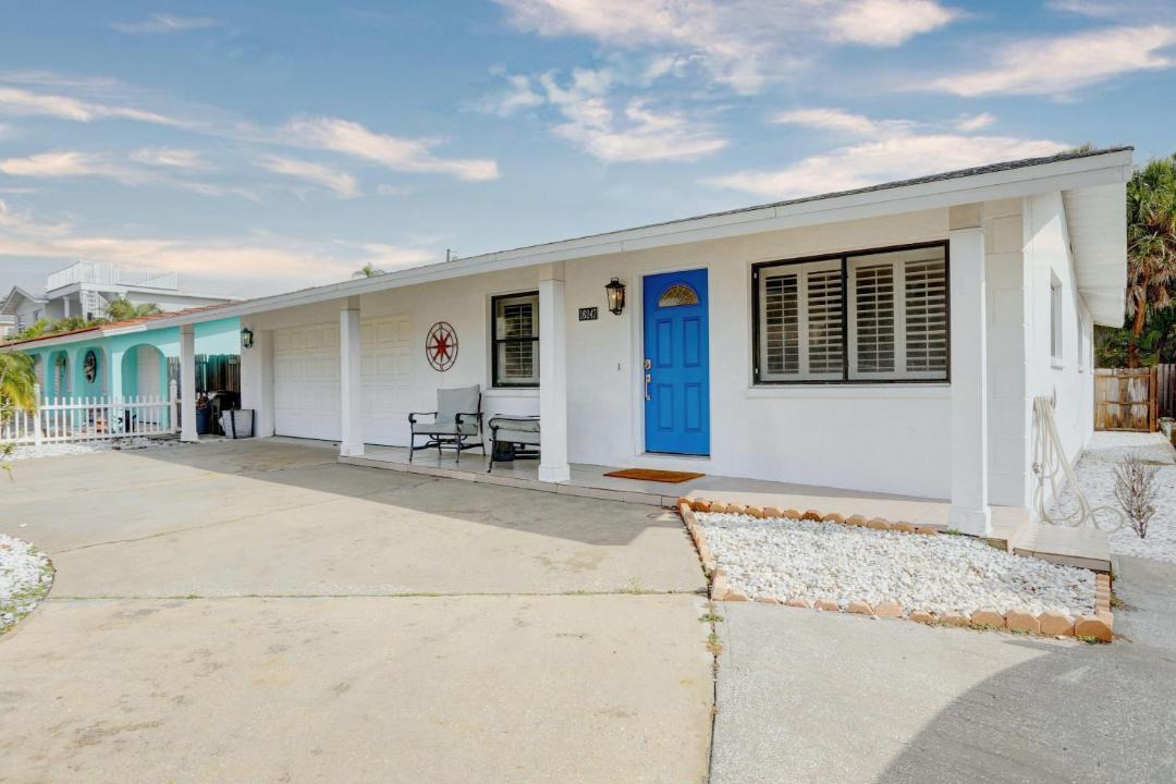 Photo of Buildings in Redington Beach