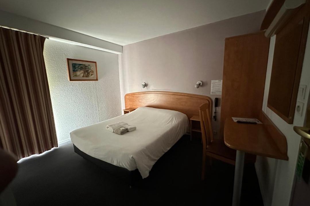 Photo of Bedroom in Malay-le-Grand