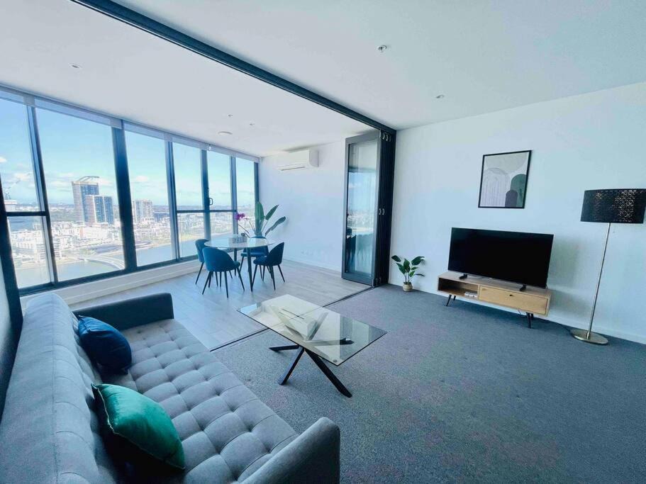 Photo of Livingroom in Wentworth Point